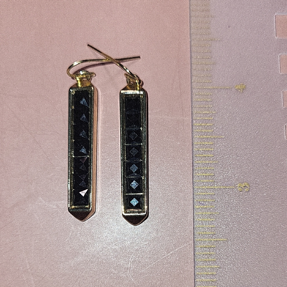 Chic Black and Gold Geometric Earrings